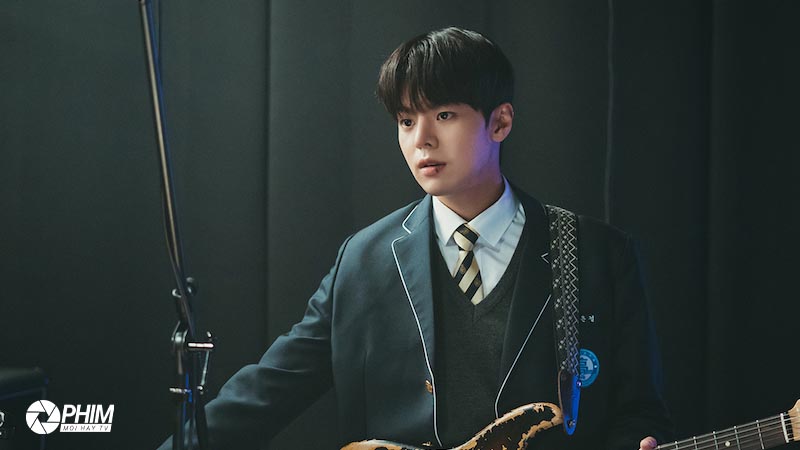 Ha Eun Gyeol – Cậu trai hiền lành, hiểu chuyện 
