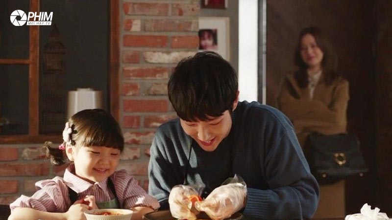 Hoa Của Quỷ" còn kết hợp yếu tố tình cảm gia đình với câu chuyện hình sự giật gân