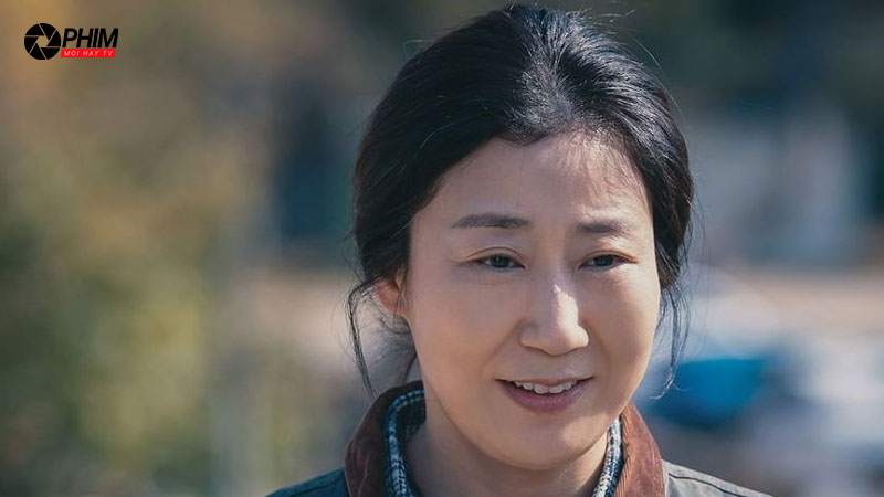 Ra Mi-ran trong vai Jin Young-soon